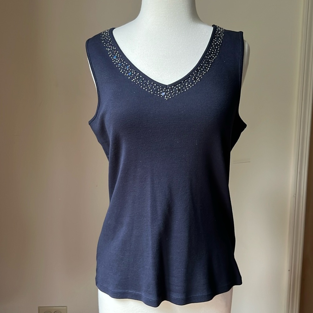 Ann Taylor Outlet V-neck Knit Tank with Embellishment Size M